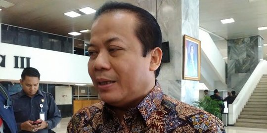 Pimpinan DPR minta pergantian Setya Novanto tunggu keputusan inkrah