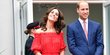 Bergaun merah, Kate Middleton tampil seksi di Jerman