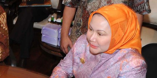 Korupsi alkes RS di Banten, Ratu Atut divonis 5 tahun bui