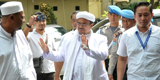 'FPI harus dibubarkan jika terbukti bertentangan dengan Pancasila'