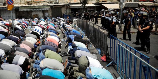 Membandingkan Presiden Soekarno & Jokowi memperjuangkan Palestina