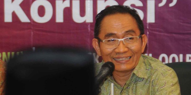 Yulianis tuding Adnan Pandu Praja terima Rp 1 M dari Nazaruddin