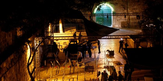 Israel copot alat pemindai logam, tapi kamera ditambah di Al-Aqsa