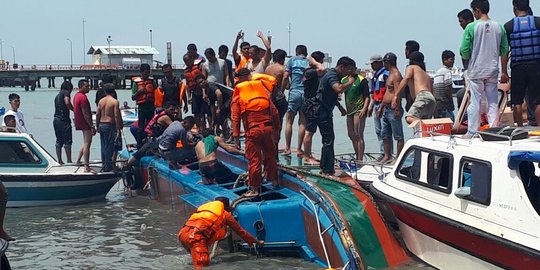 Speed boat terbalik di Tarakan Kaltara, 5 orang tewas