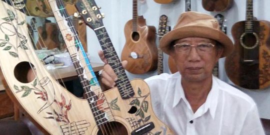 Gitar buatan seniman asal Bali ini jadi langganan musisi dunia