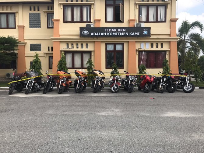 polisi amankan 12 moge