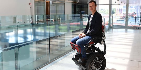 MarioWay, kursi roda listrik berteknologi canggih
