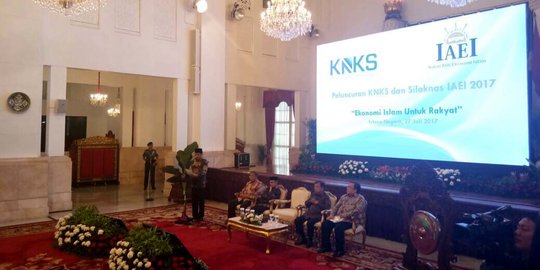 Presiden Jokowi resmi bentuk Komite Nasional Keuangan Syariah