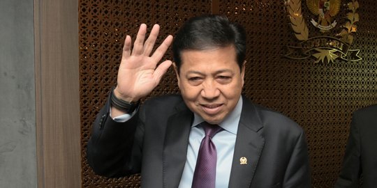 Penetapan tersangka Novanto untuk proses belajar Golkar