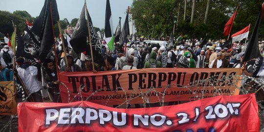 Aksi massa 287 tuntut pembatalan Perppu Ormas