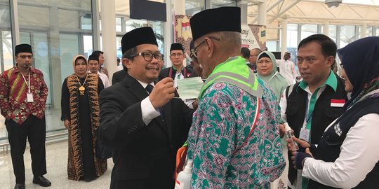 Pentingnya sering minum dan pakai masker basah di Madinah