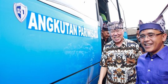 Pemkab Banyuwangi luncurkan angkutan pariwisata gratis