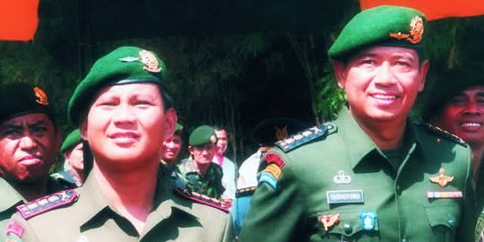 Mengenang kemesraan SBY-Prabowo saat masih berpangkat Kolonel