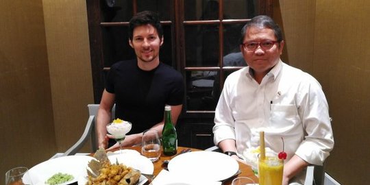 Menkominfo makan siang bersama CEO Telegram, unggah foto di Twitter