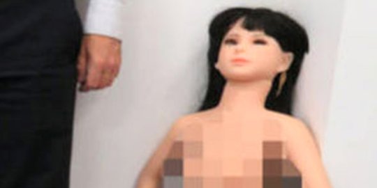Ini penampakan boneka seks anak koleksi pria Inggris