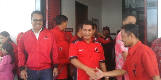 Daftar cagub Jateng dari PDIP, Sunarna akui Ganjar masih terkuat