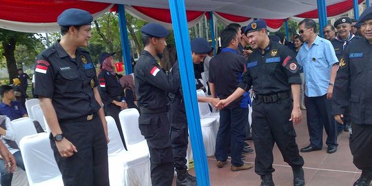 'Politisi saling serang, apa kata rakyat?'