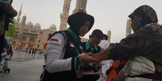 Si cantik Rizqy Kamila, pahlawan bagi jemaah haji tersesat di Nabawi