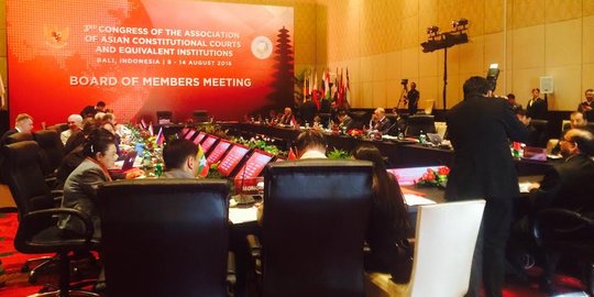 MK gelar Simposium Internasional MK dan Institusi Sejenis se-Asia