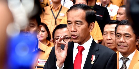 Presiden Jokowi: Masak wajah saya begini dibilang diktator