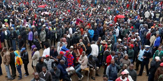 Begini antrean membeludak para pemilih Presiden baru di Kenya