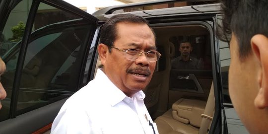 Jaksa Agung: Ahok tak hadir di sidang Buni Yani karena jalani pidana