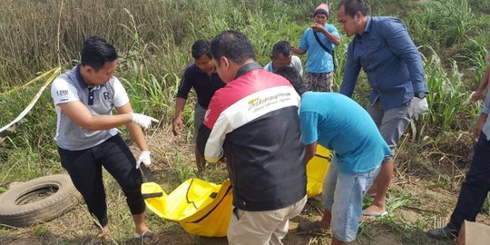 Diduga dendam, penjaga depot pasir dibantai depan istri hingga tewas