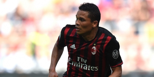 Ac Milan Kesulitan Jual Carlos Bacca Merdeka Com