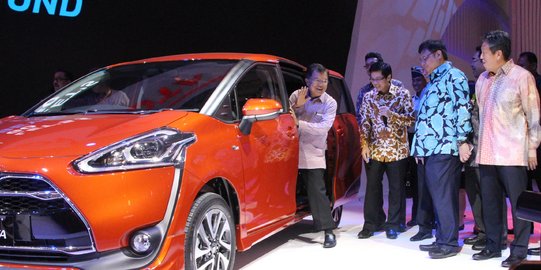 Hingga Juni 2017, penjualan mobil dalam negeri capai 533.570 unit