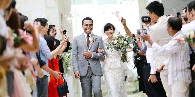 Survivor kanker dapat nikah impian dari Bridestory survivor kanker dapat nikah impian dari bridestory tirtha bridal