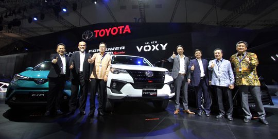 Voxy alias Mini Alphard dilepas Rp 446 Juta