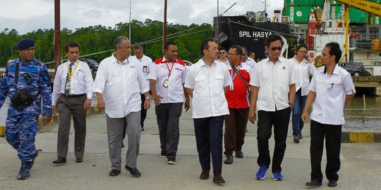 Menengok kesiapan BUMN sebar semen murah di Papua