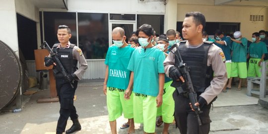 Operasi pekat, Polres Bekasi ciduk 36 pengedar & barbuk 47 kg ganja