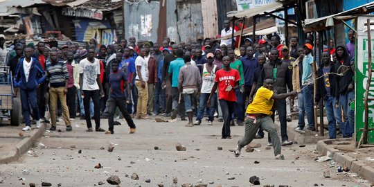Uhuru Kenyatta kembali jadi presiden, kerusuhan pecah di Kenya