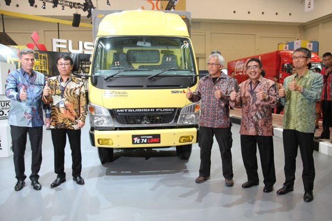 mitsubishi colt diesel terpanjang di dunia