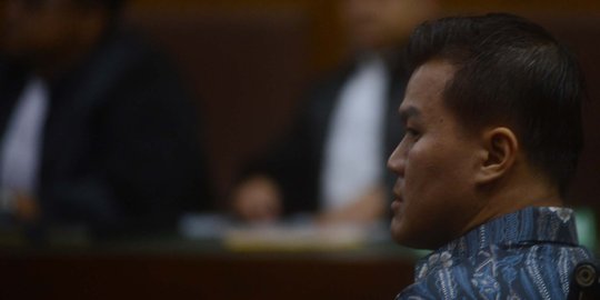 Di ruang Setnov, Andi Narogong serahkan USD 3,3 juta untuk Banggar