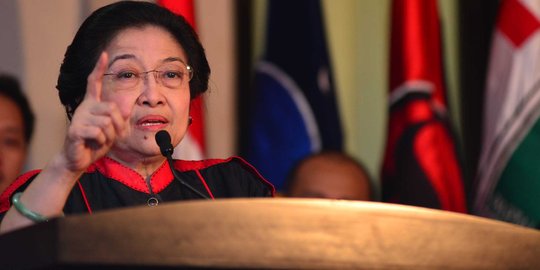 Megawati sebut pihak yang tuding Jokowi diktator pengecut