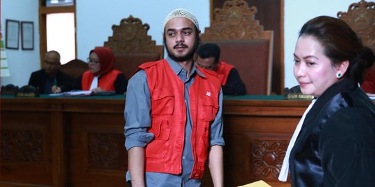 Geledah rumah artis Rio Reifan, polisi sita alat isap sabu