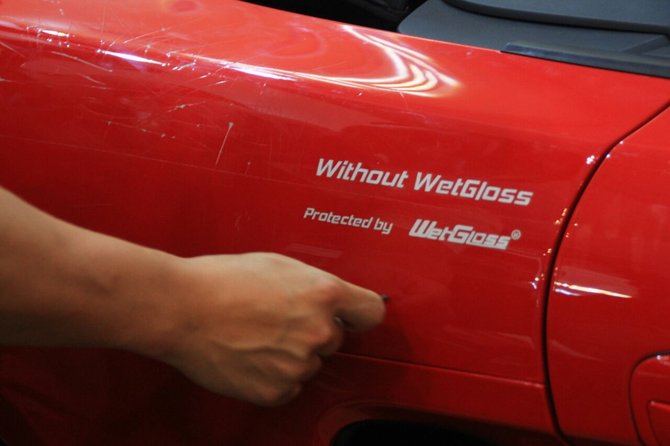 pelindung cat wetgloss ramaikan giias 2017