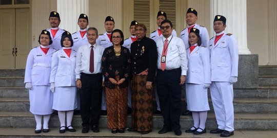 Cantiknya Sri Mulyani pakai kebaya & sanggul peringati HUT RI ke-72