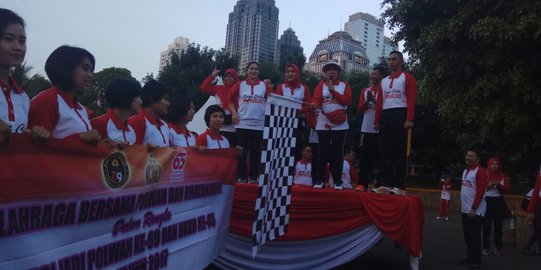 Hari jadi Polwan, Kapolri dan istri hadiri acara gerak jalan