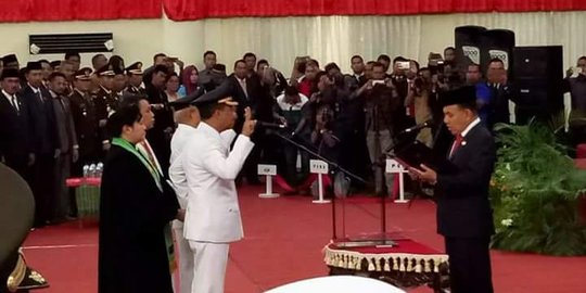 Jefri Riwu Kore resmi dilantik menjadi Wali Kota Kupang