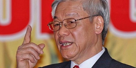 Canda OSO ke Nguyen, minta timnas Vietnam 'ngalah' lawan Indonesia