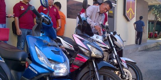 Kepincut motor modifan, Rochman bawa kabur motor temannya