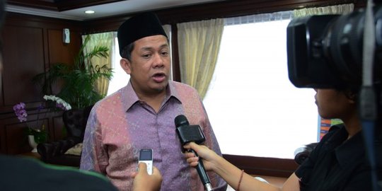 Fahri Hamzah usul Jokowi buat Perppu KPK