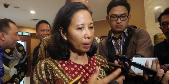 Menteri Rini janji terus tekan disparitas harga semen di Papua