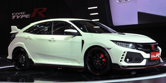 Honda jualan 5.545 unit di GIIAS, termasuk 15 unit Civic Type R