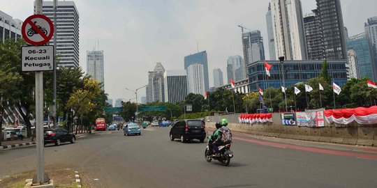 Djarot akan serahkan pergub larangan sepeda motor pada Anies Baswedan