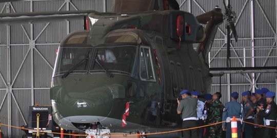 KPK dan POM TNI cek fisik Helikopter AW-101