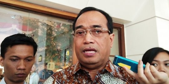 Angkat pejabat baru, Menhub minta kerja maksimal dan hindari korupsi